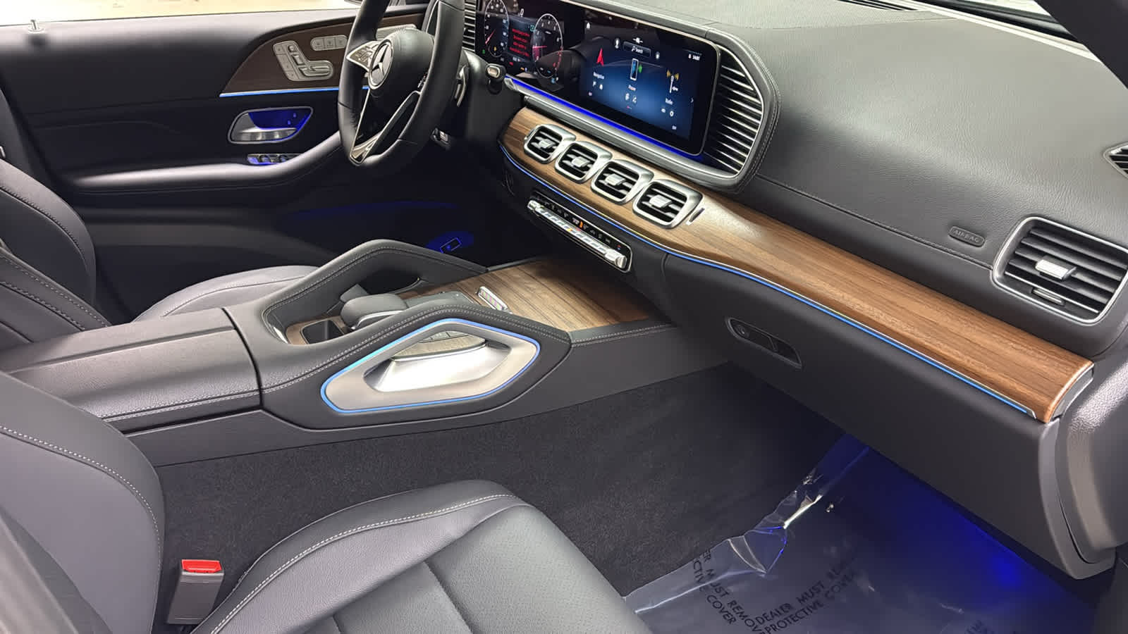 Thumbnail: 2026 Mercedes-Benz GLE - 37