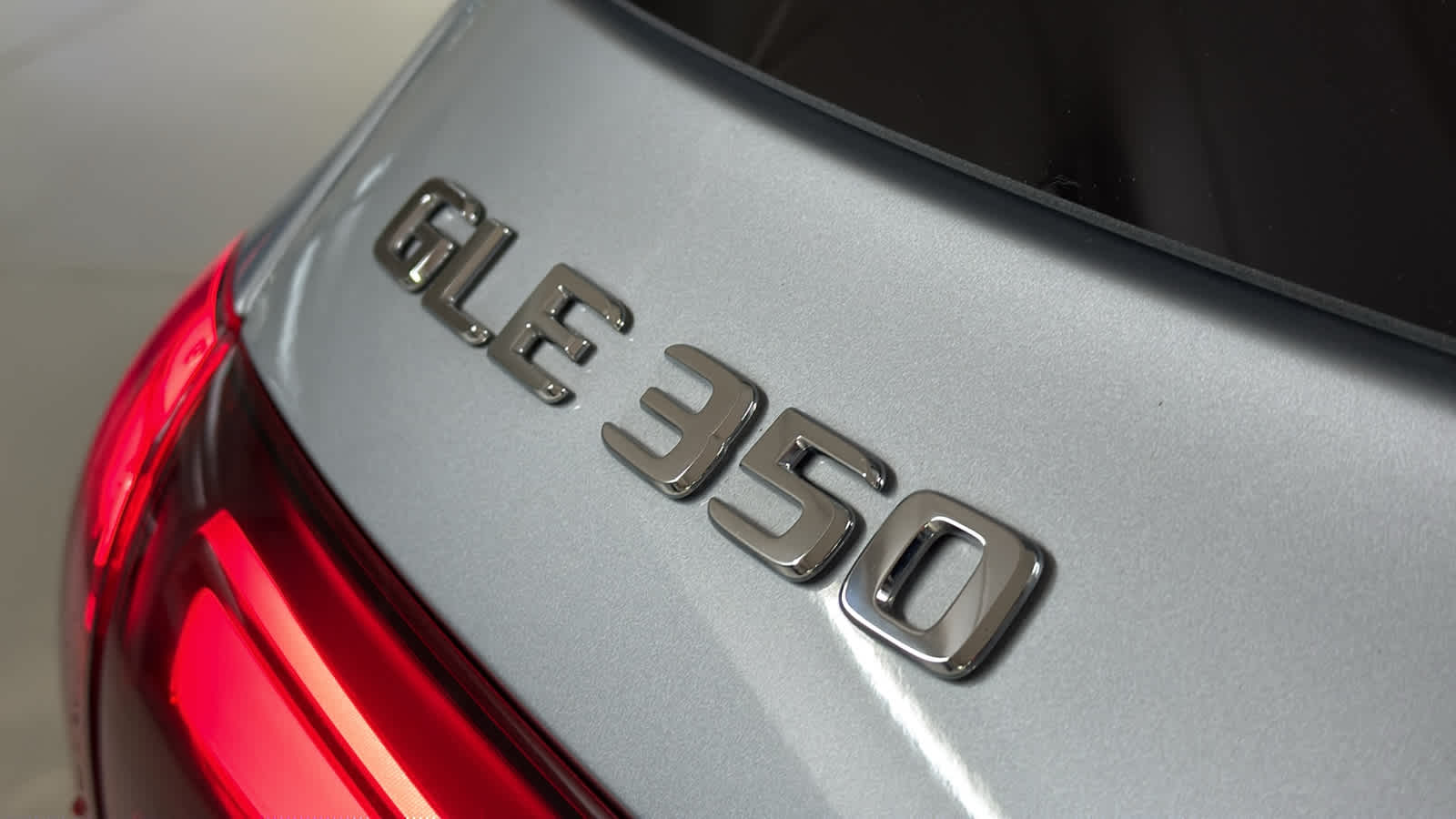 Thumbnail: 2024 Mercedes-Benz GLE - 9