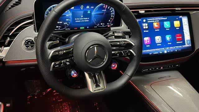 Thumbnail: 2025 Mercedes-Benz E-Class - 23