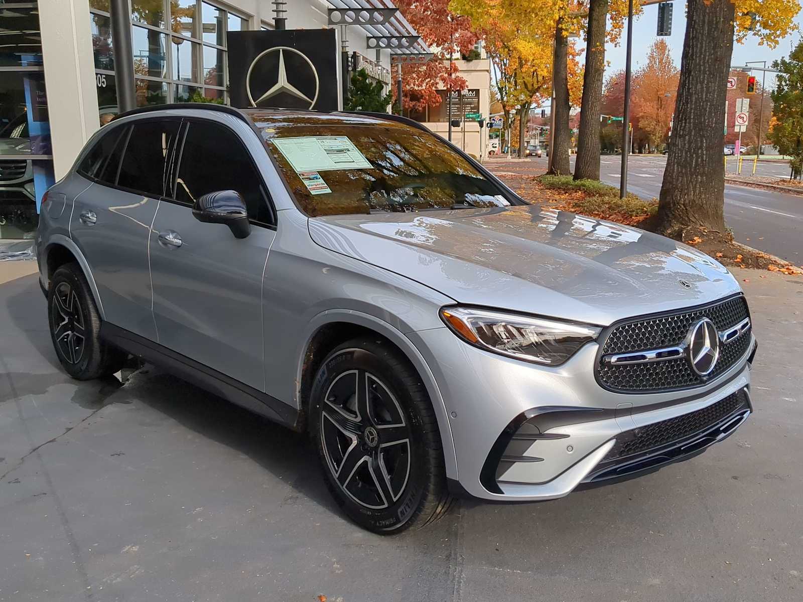 Thumbnail: 2026 Mercedes-Benz GLC - 7