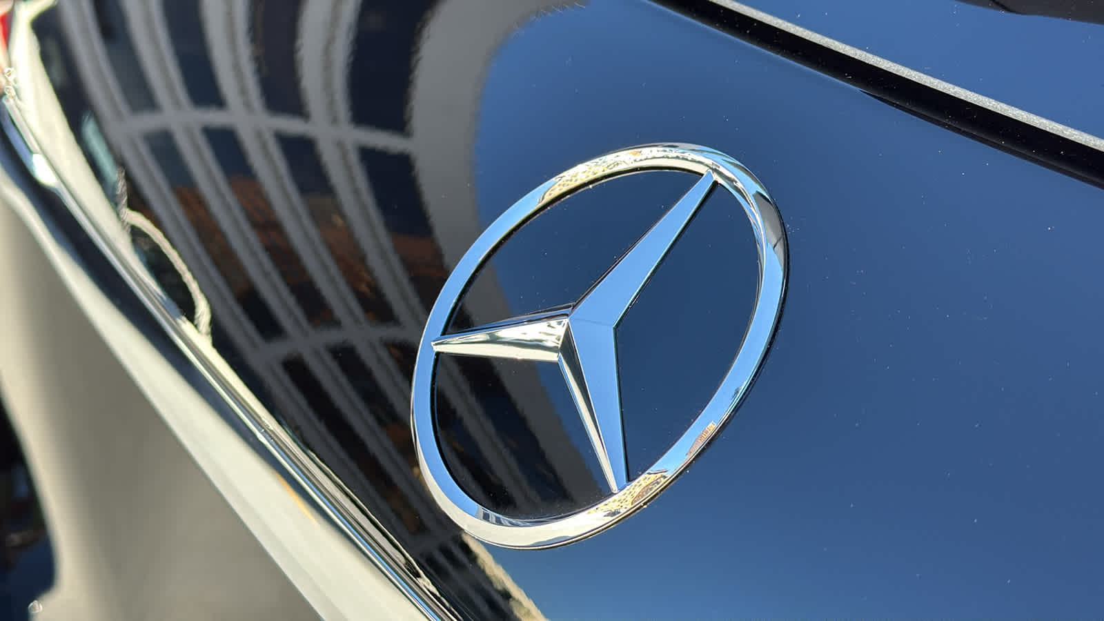 Thumbnail: 2026 Mercedes-Benz GLE - 9