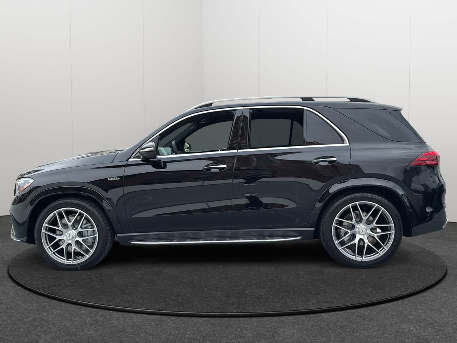 Thumbnail: 2026 Mercedes-Benz GLE - 3