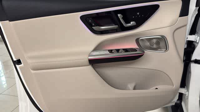 Thumbnail: 2026 Mercedes-Benz GLC - 14