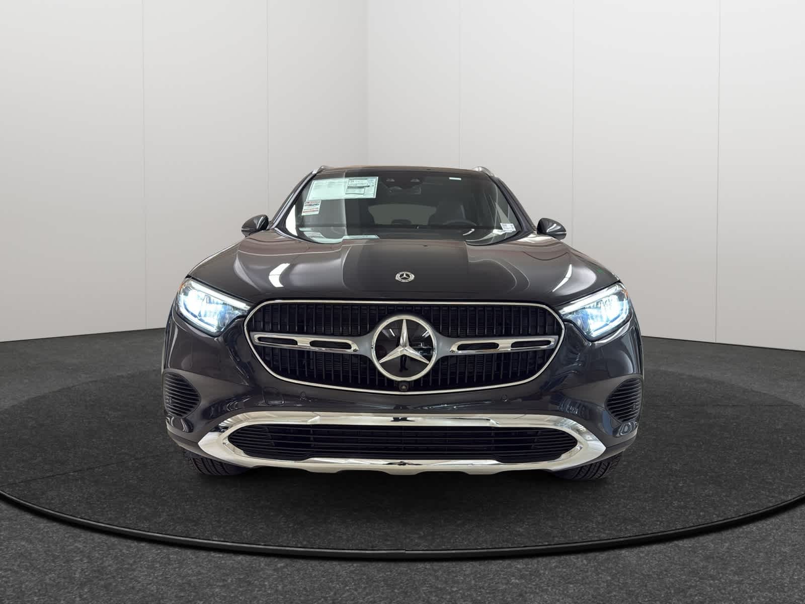 Thumbnail: 2026 Mercedes-Benz GLC - 2