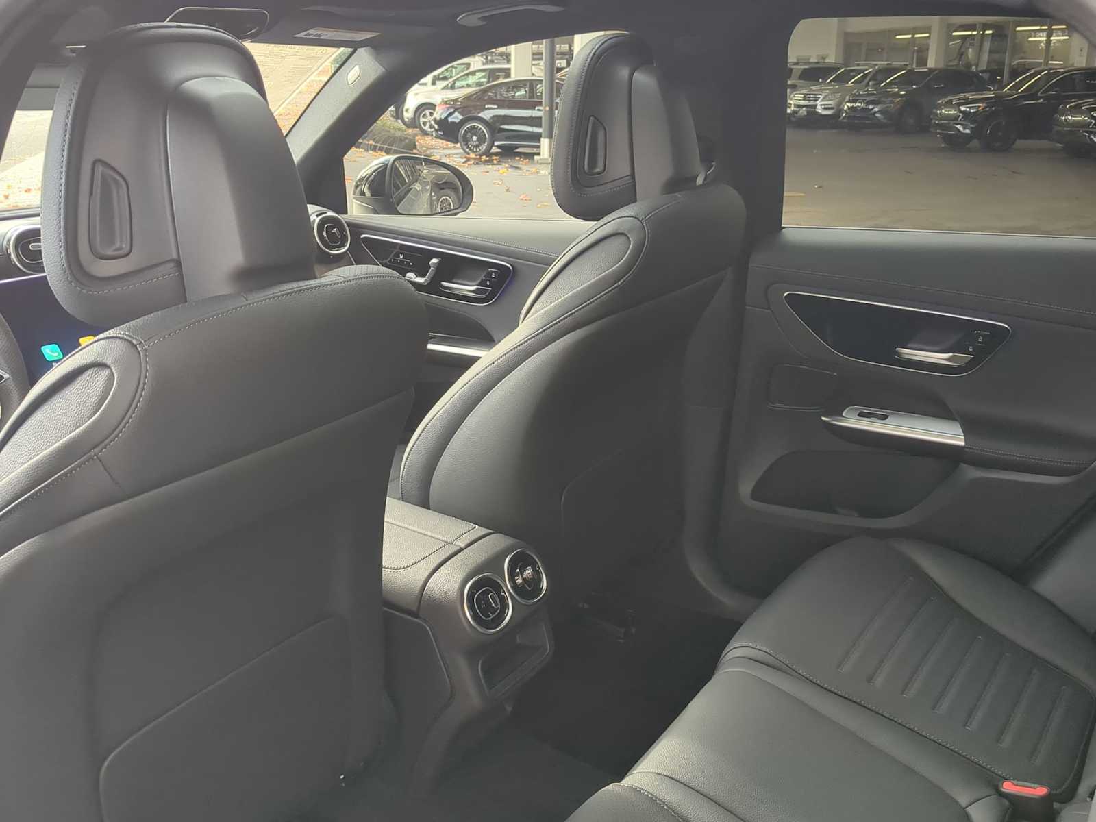 Thumbnail: 2026 Mercedes-Benz GLC - 18