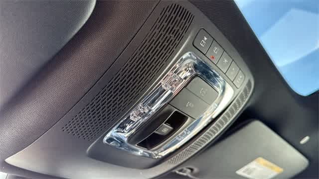 Thumbnail: 2021 Mercedes-Benz GLB - 49