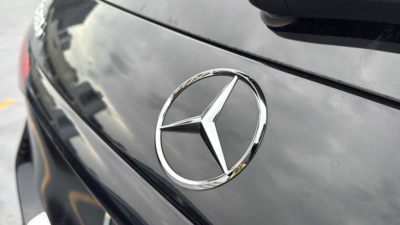 Thumbnail: 2025 Mercedes-Benz GLC - 7