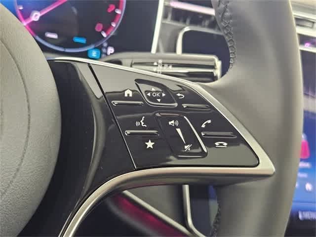 Thumbnail: 2025 Mercedes-Benz E-Class - 48