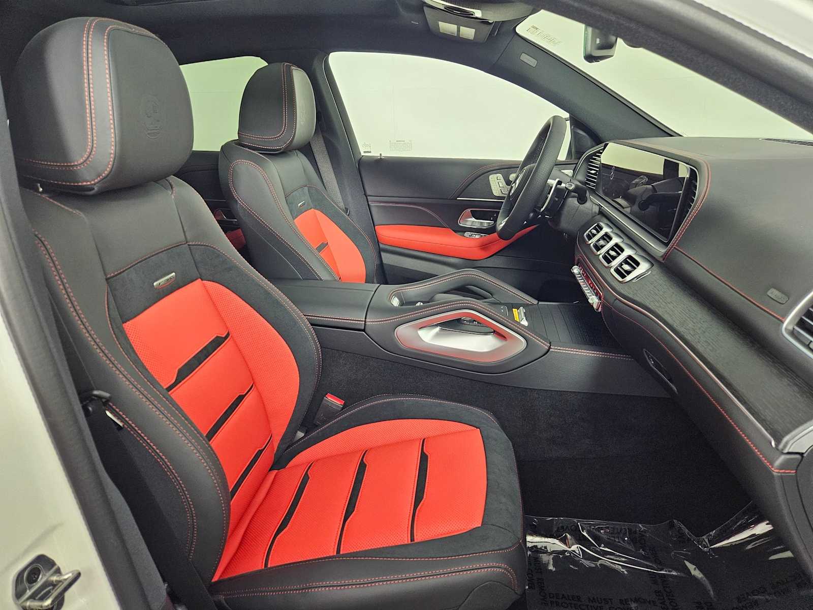 Thumbnail: 2025 Mercedes-Benz GLE - 23