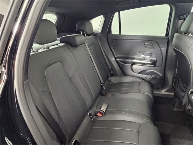 Thumbnail: 2026 Mercedes-Benz GLA - 21