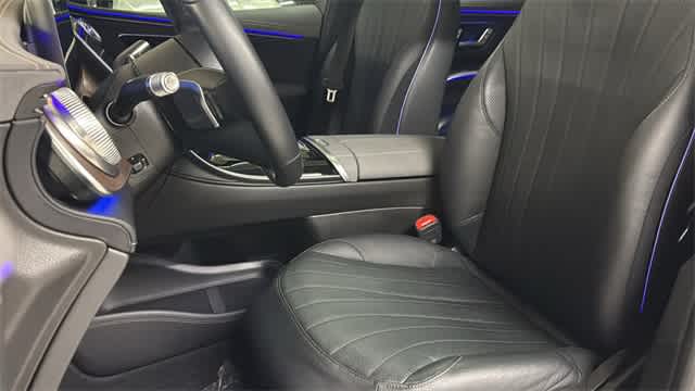 Thumbnail: 2023 Mercedes-Benz EQS - 26