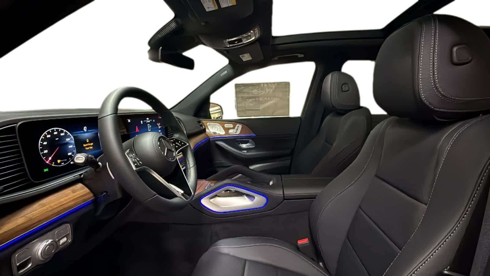 Thumbnail: 2026 Mercedes-Benz GLE - 4