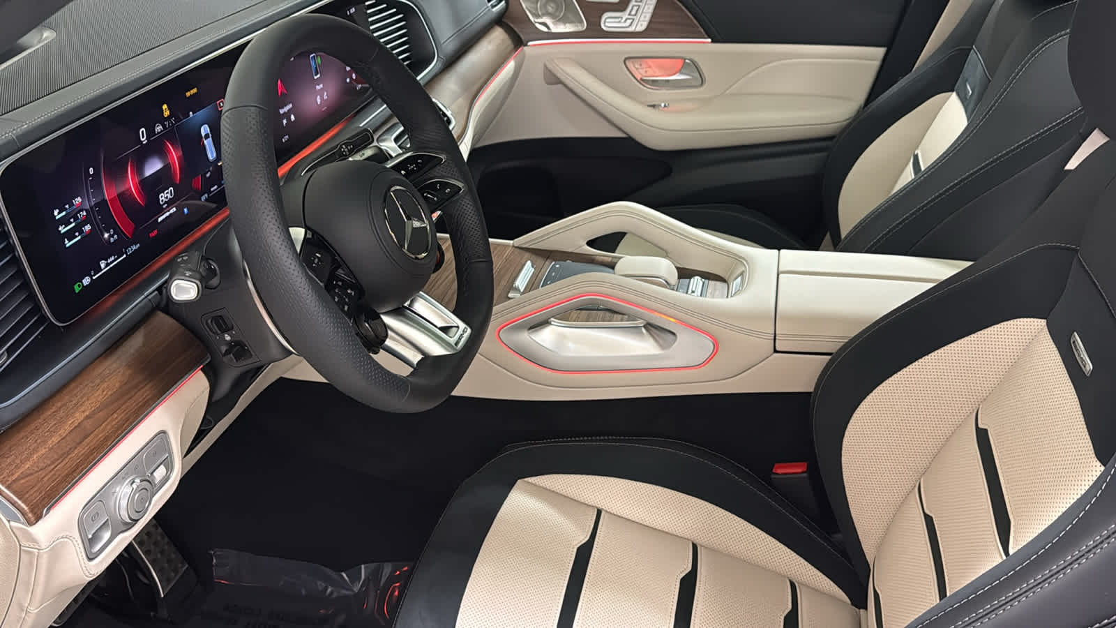 Thumbnail: 2026 Mercedes-Benz GL-Class - 30