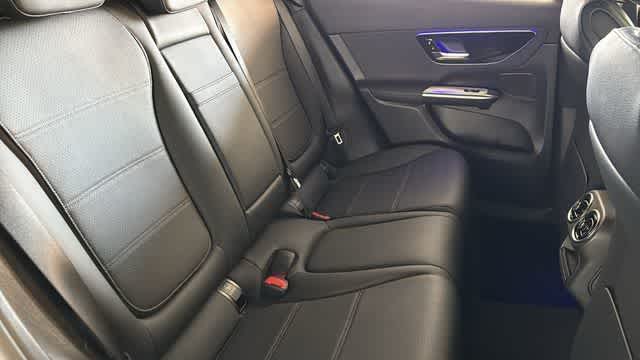 Thumbnail: 2025 Mercedes-Benz GLC - 30