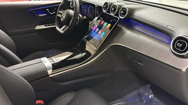 Thumbnail: 2026 Mercedes-Benz GLC - 34