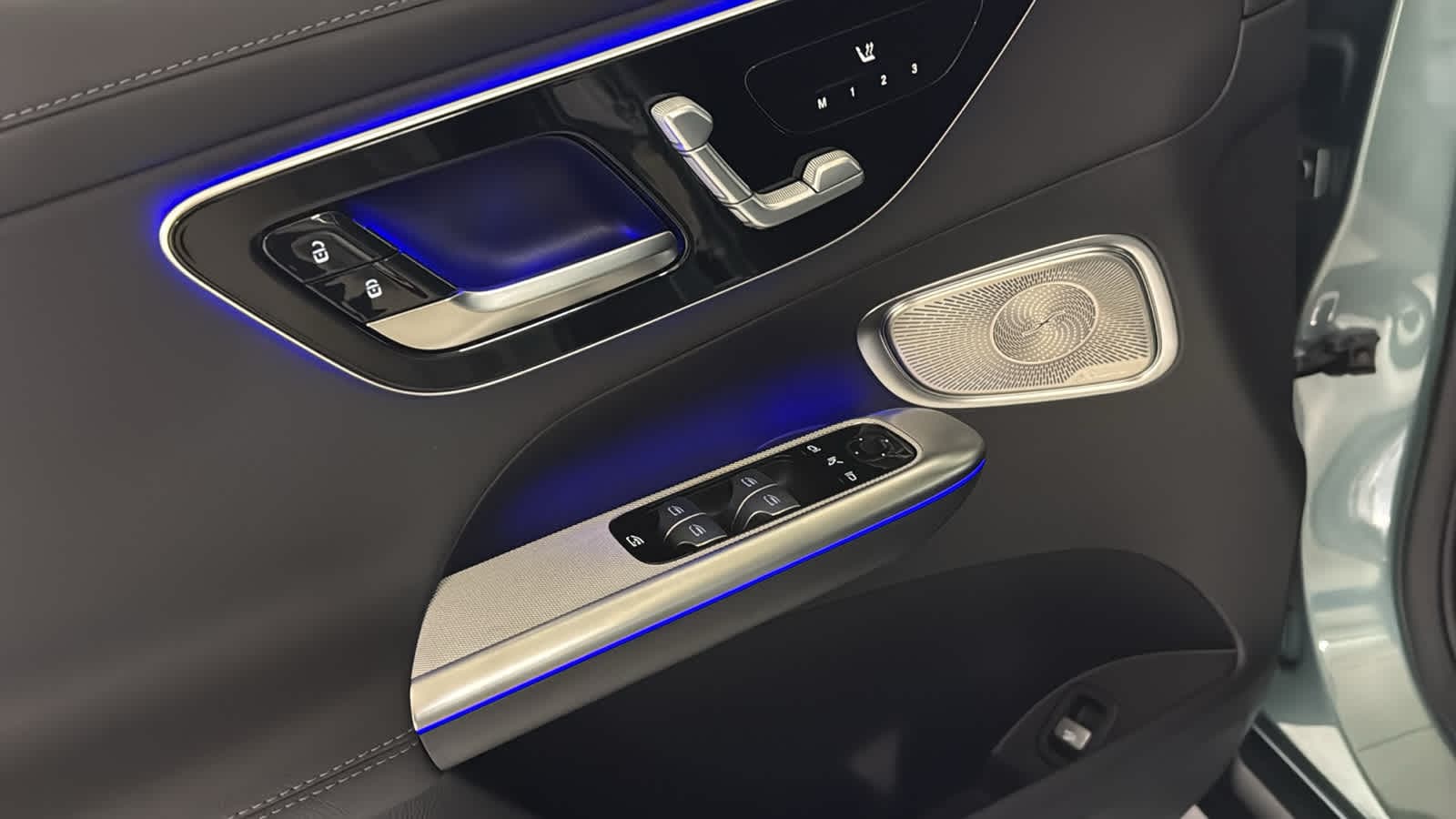 Thumbnail: 2026 Mercedes-Benz GLC - 16