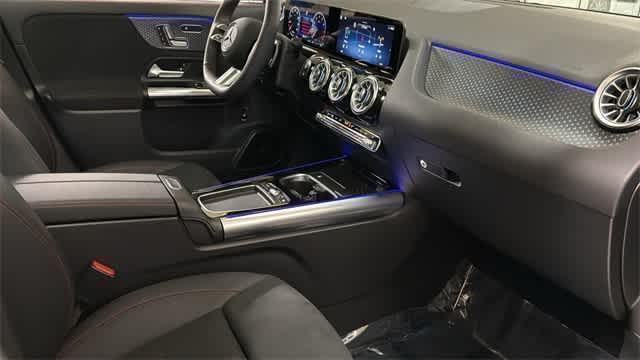 Thumbnail: 2025 Mercedes-Benz GLA - 35