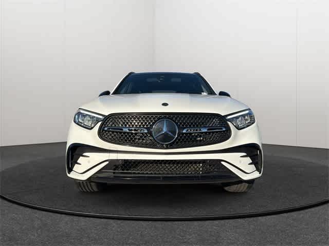 Thumbnail: 2025 Mercedes-Benz GLC - 2
