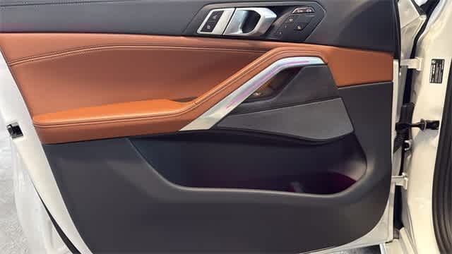 Thumbnail: 2026 BMW X6 - 14