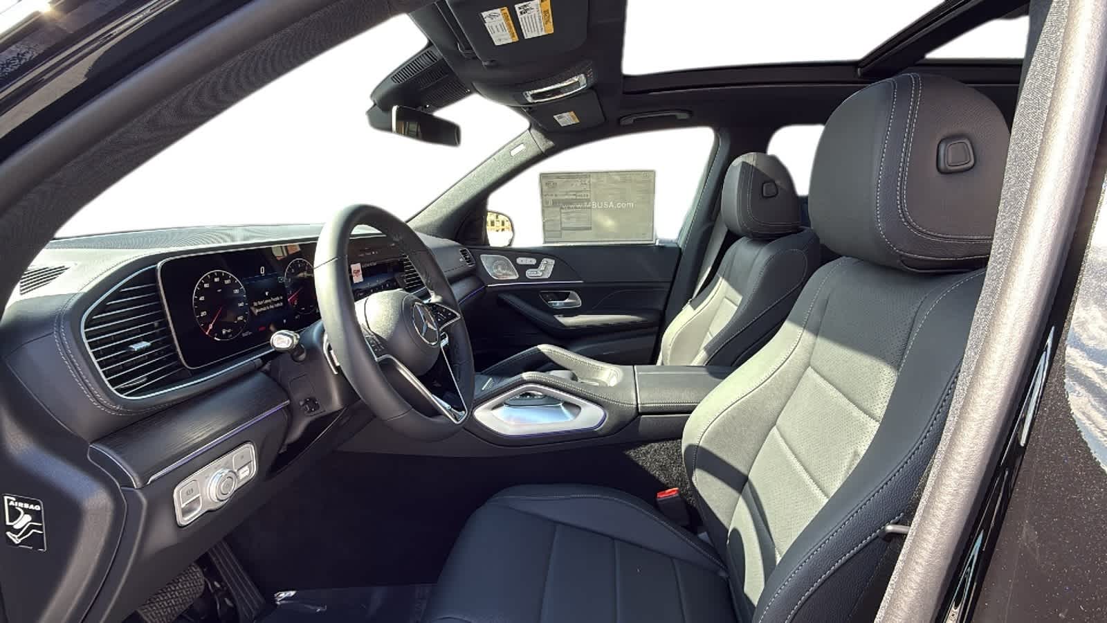 Thumbnail: 2026 Mercedes-Benz GLE - 4