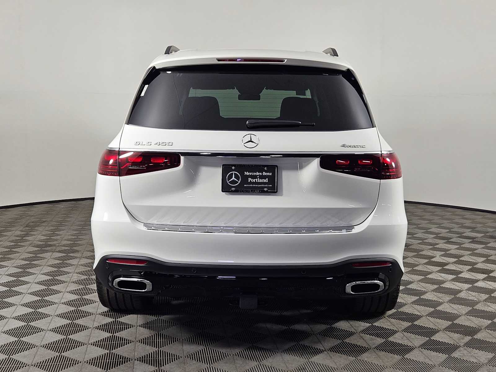 Thumbnail: 2025 Mercedes-Benz GLS - 4