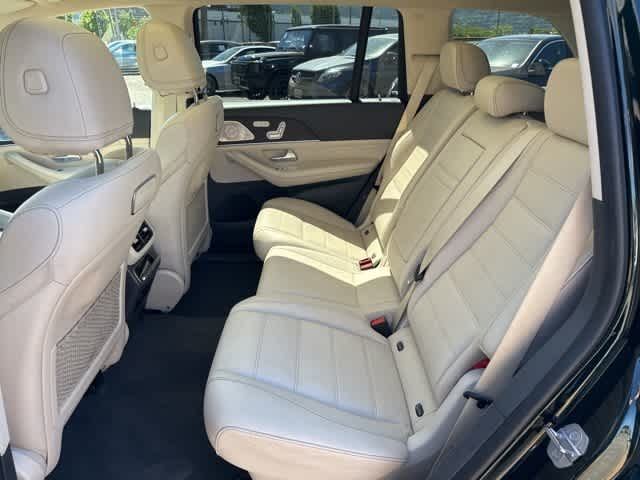 Thumbnail: 2020 Mercedes-Benz GLS - 24