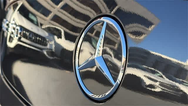 Thumbnail: 2025 Mercedes-Benz EQE - 9
