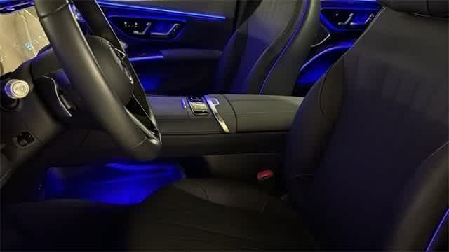 Thumbnail: 2024 Mercedes-Benz EQS - 26