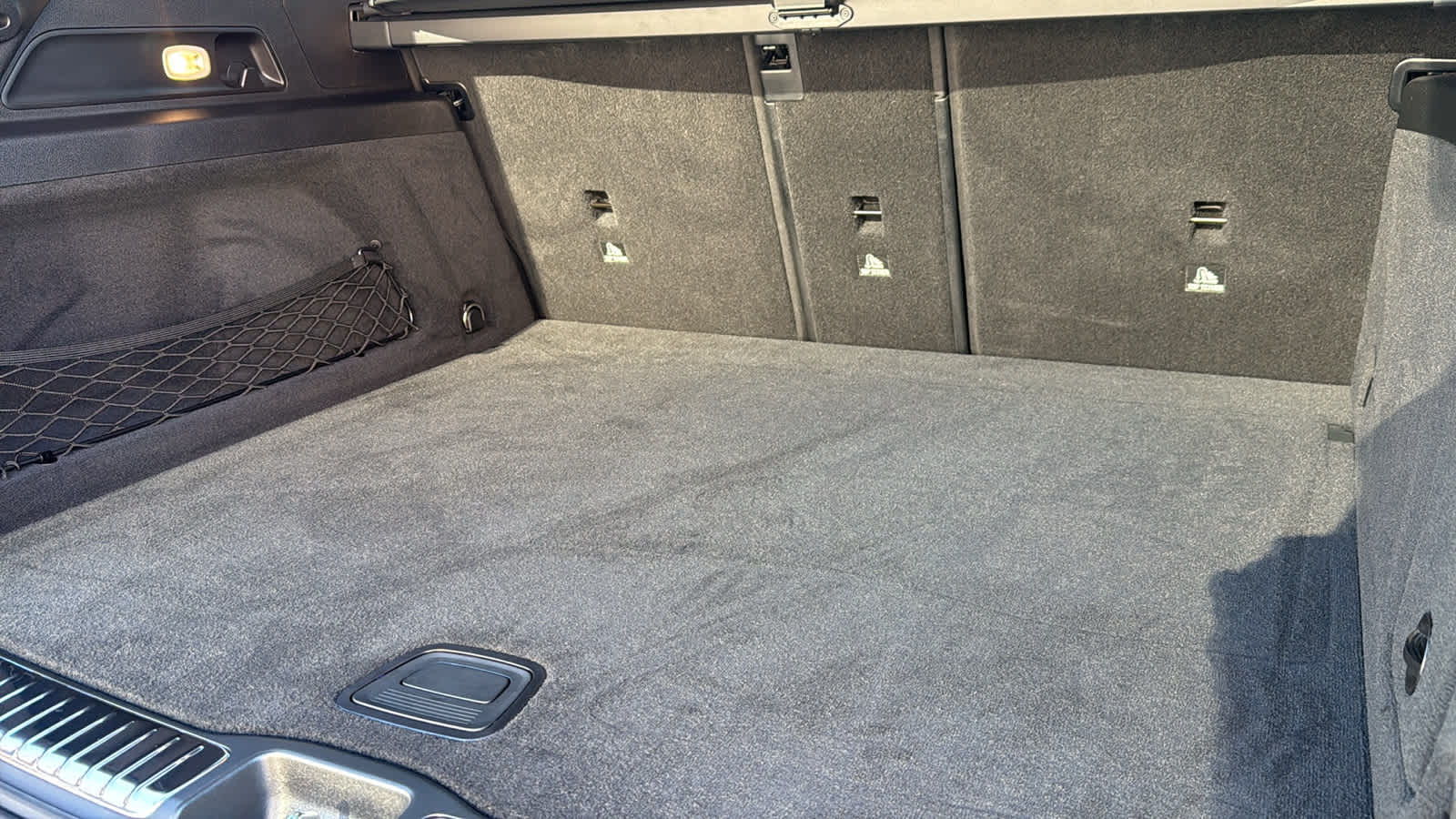 Thumbnail: 2026 Mercedes-Benz GLE - 34