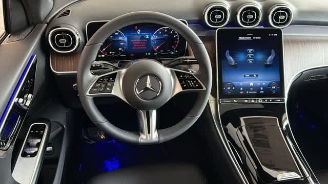 Thumbnail: 2026 Mercedes-Benz GLC - 24