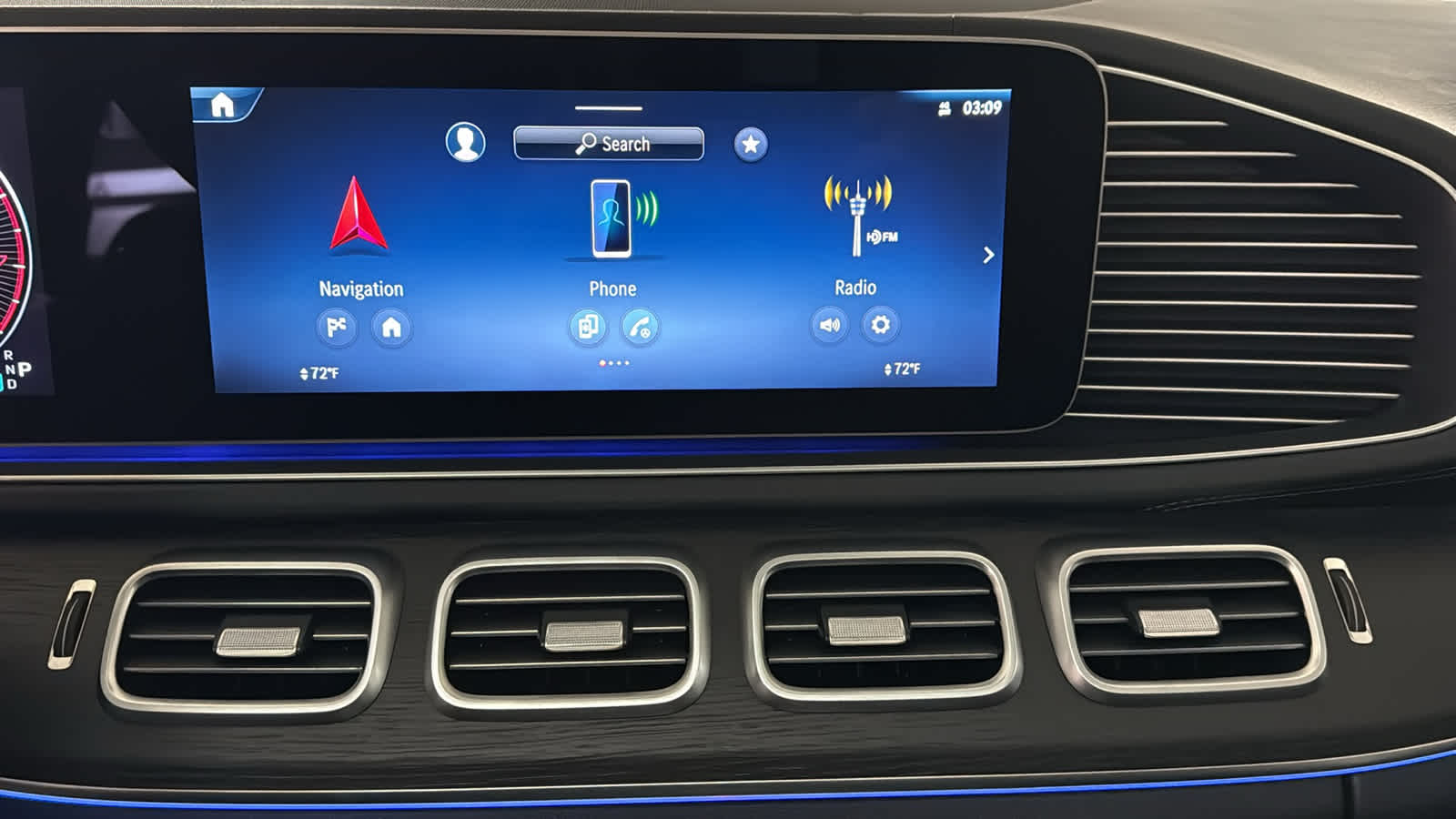 Thumbnail: 2025 Mercedes-Benz GLS - 21