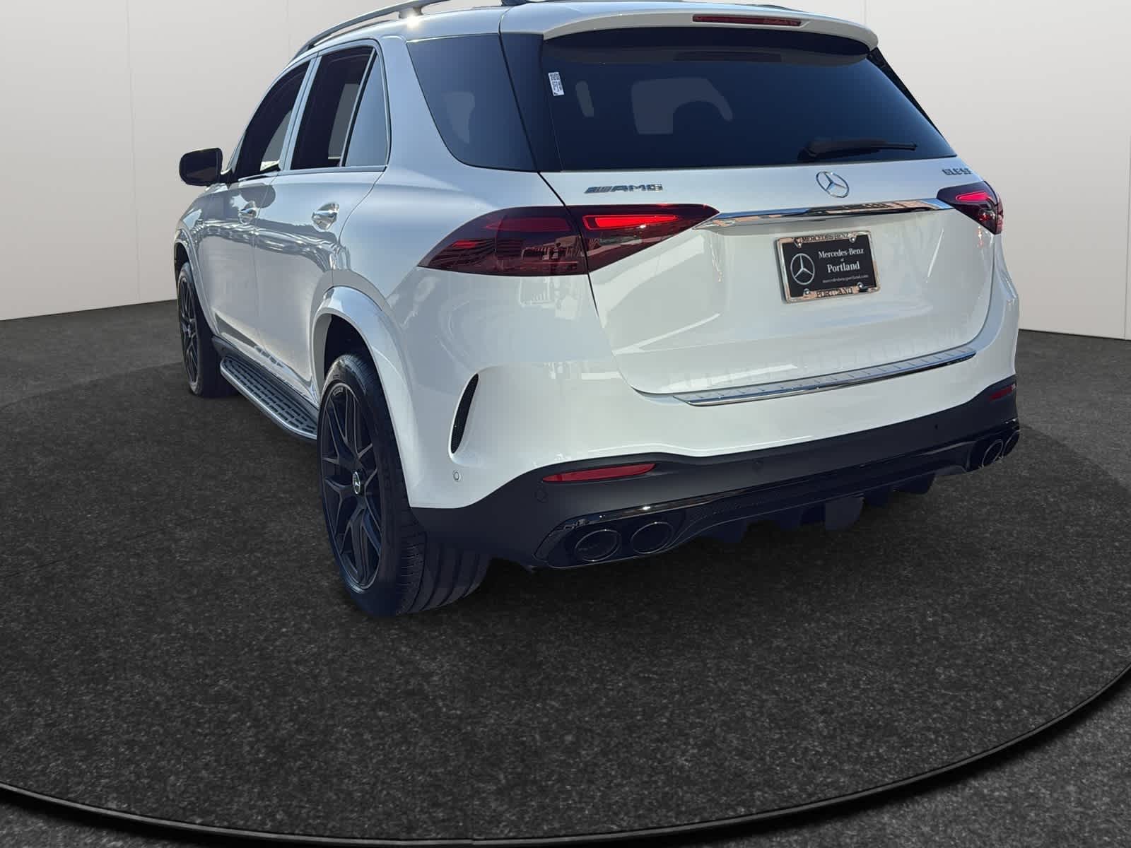 Thumbnail: 2026 Mercedes-Benz GLE - 6