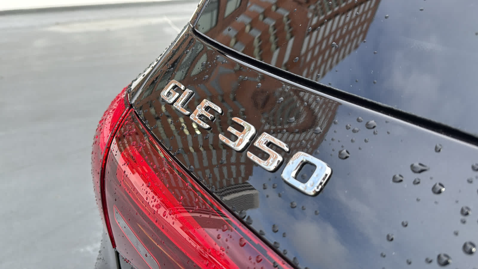 Thumbnail: 2026 Mercedes-Benz GLE - 8