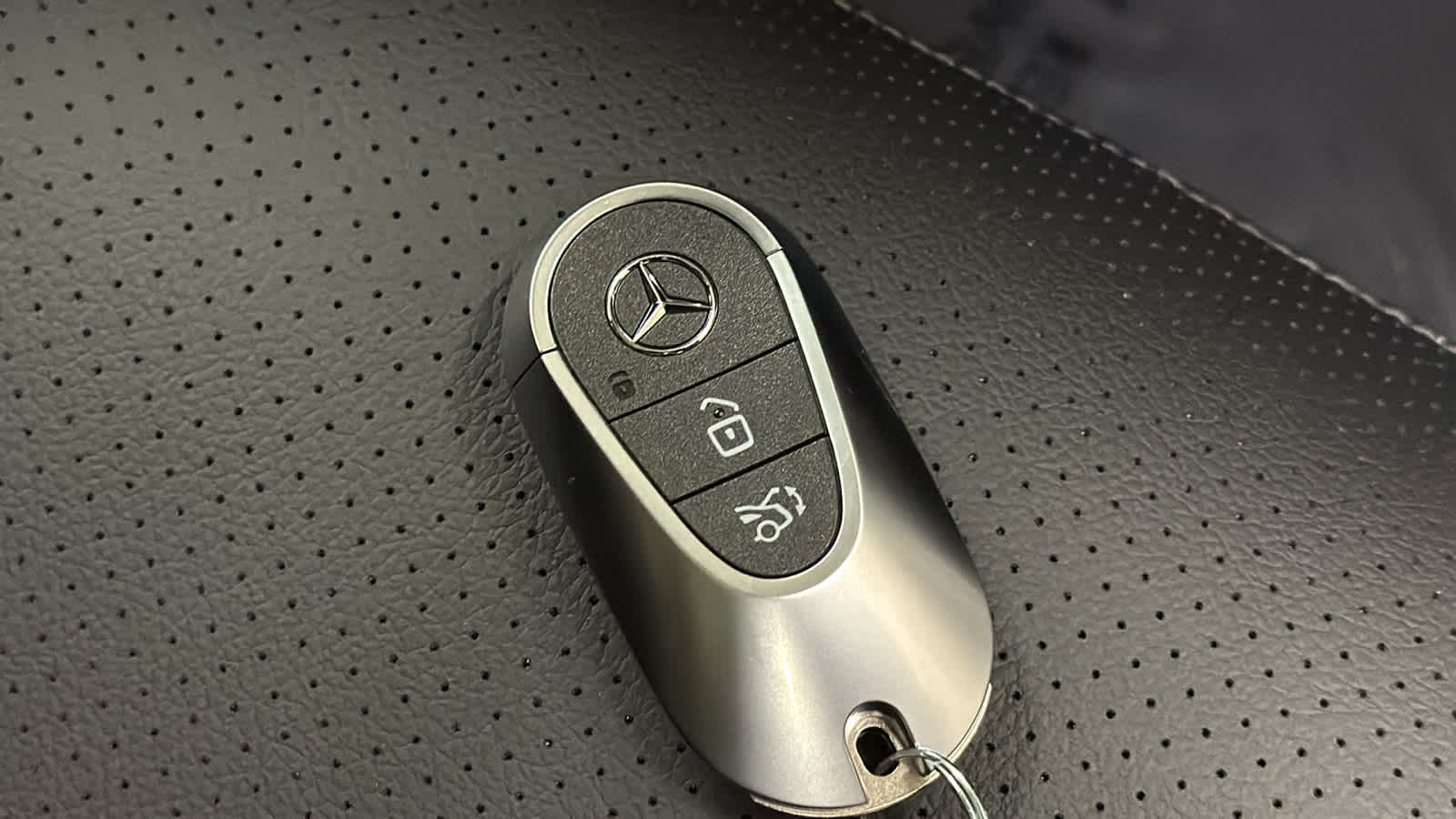 Thumbnail: 2026 Mercedes-Benz GLC - 38