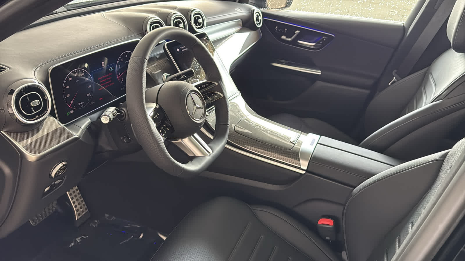 Thumbnail: 2026 Mercedes-Benz GLC - 26