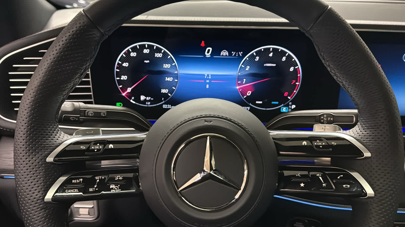 Thumbnail: 2026 Mercedes-Benz GLS - 18