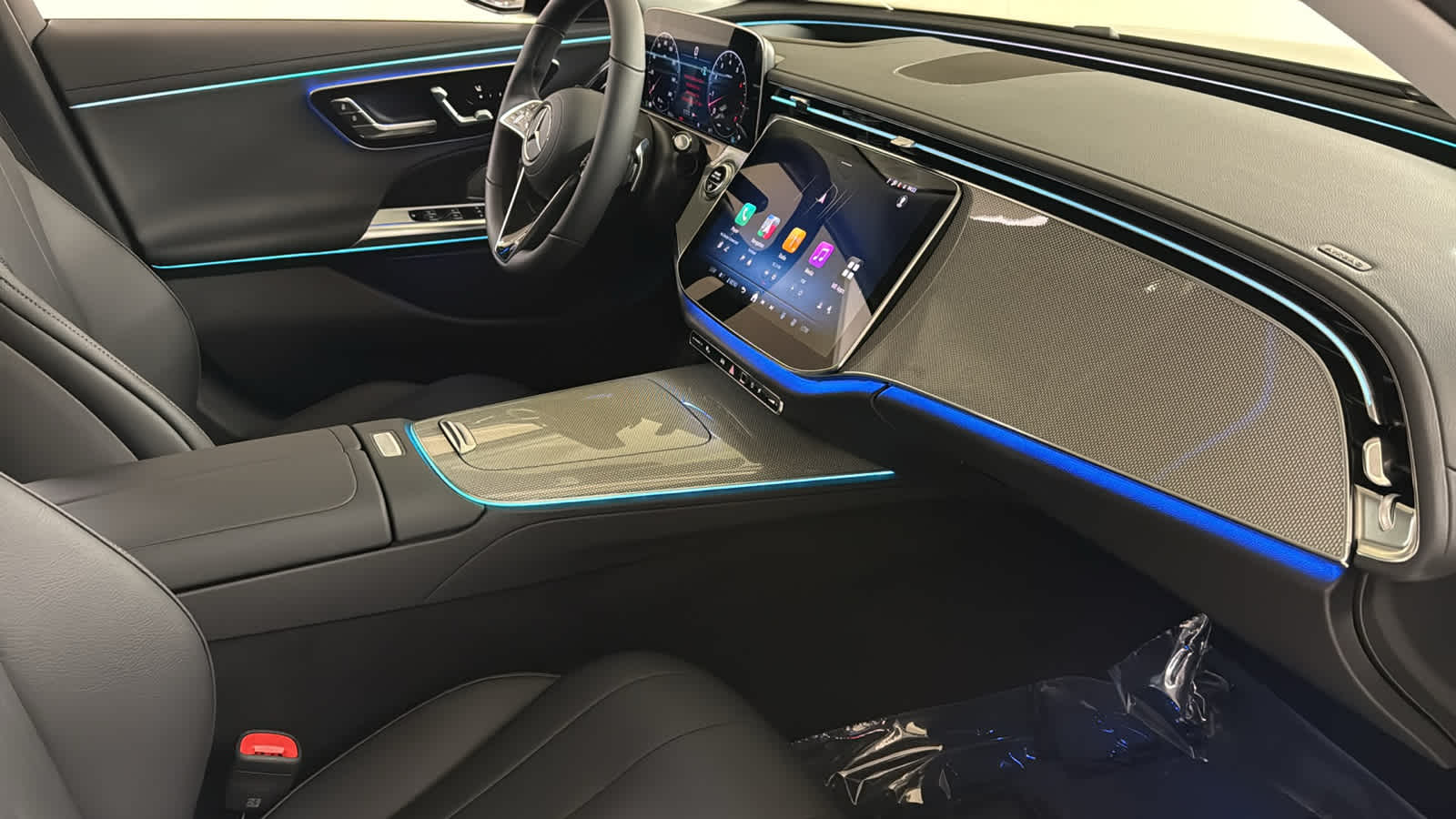 Thumbnail: 2026 Mercedes-Benz E-Class - 36