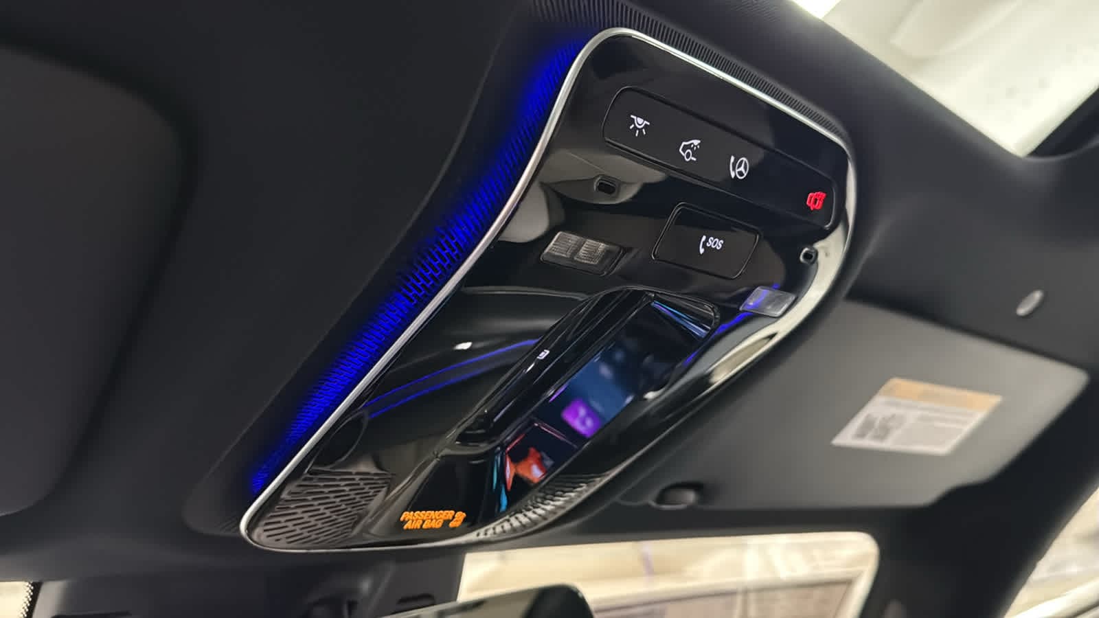 Thumbnail: 2026 Mercedes-Benz GLC - 25