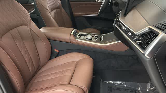 Thumbnail: 2025 BMW X5 - 35