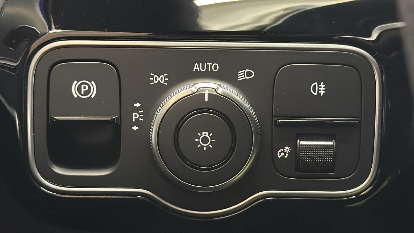 Thumbnail: 2026 Mercedes-Benz CLA - 18