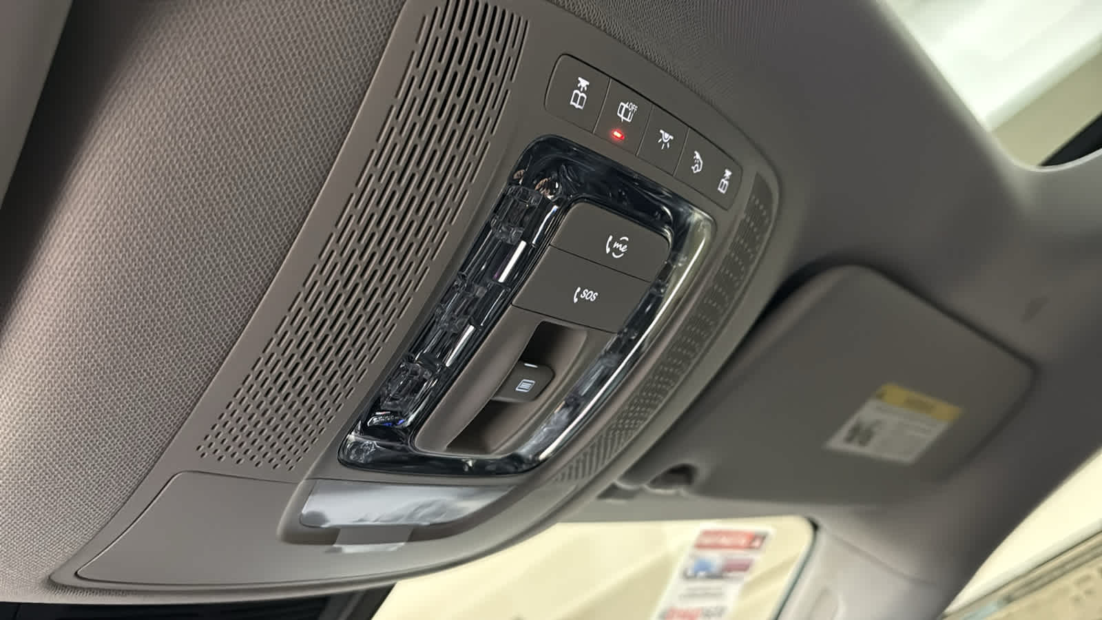 Thumbnail: 2026 Mercedes-Benz GLE - 24