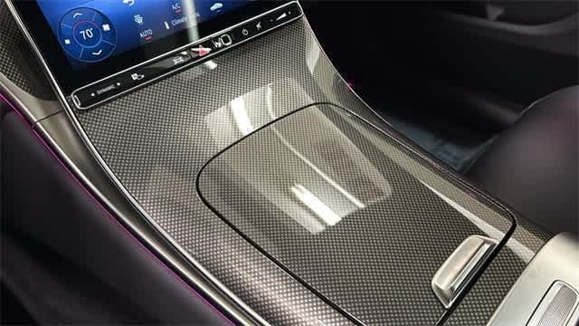 Thumbnail: 2025 Mercedes-Benz GLC - 22