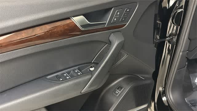 Thumbnail: 2018 Audi Q5 - 15