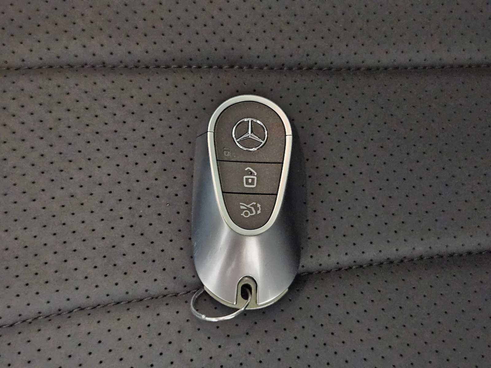 Thumbnail: 2025 Mercedes-Benz EQE - 39
