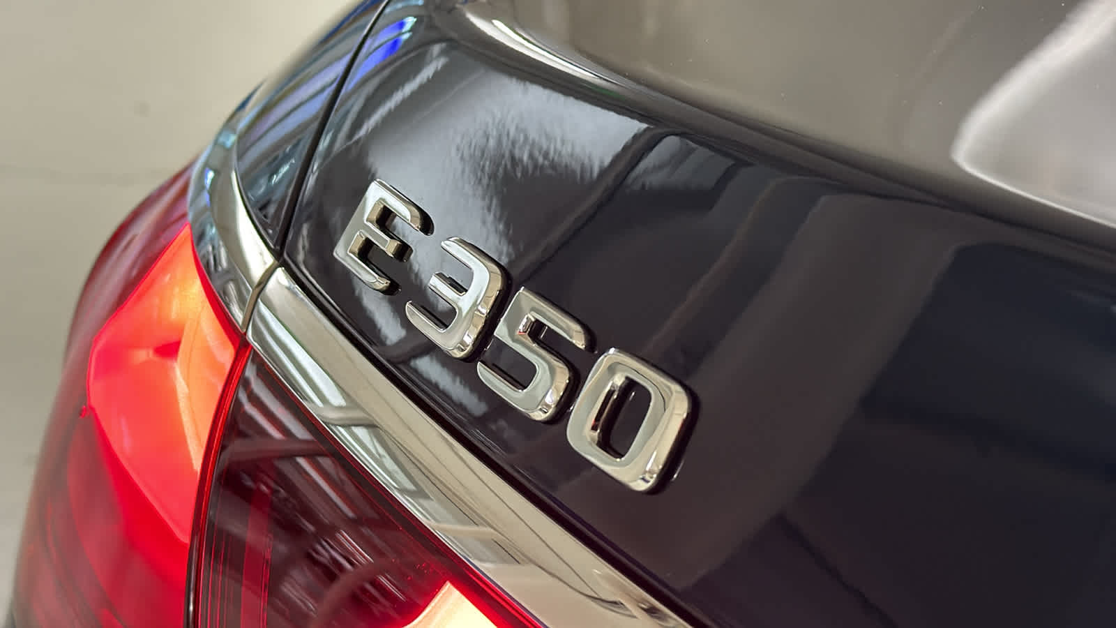 Thumbnail: 2026 Mercedes-Benz E-Class - 9