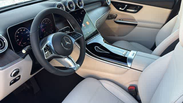 Thumbnail: 2026 Mercedes-Benz GLC - 27