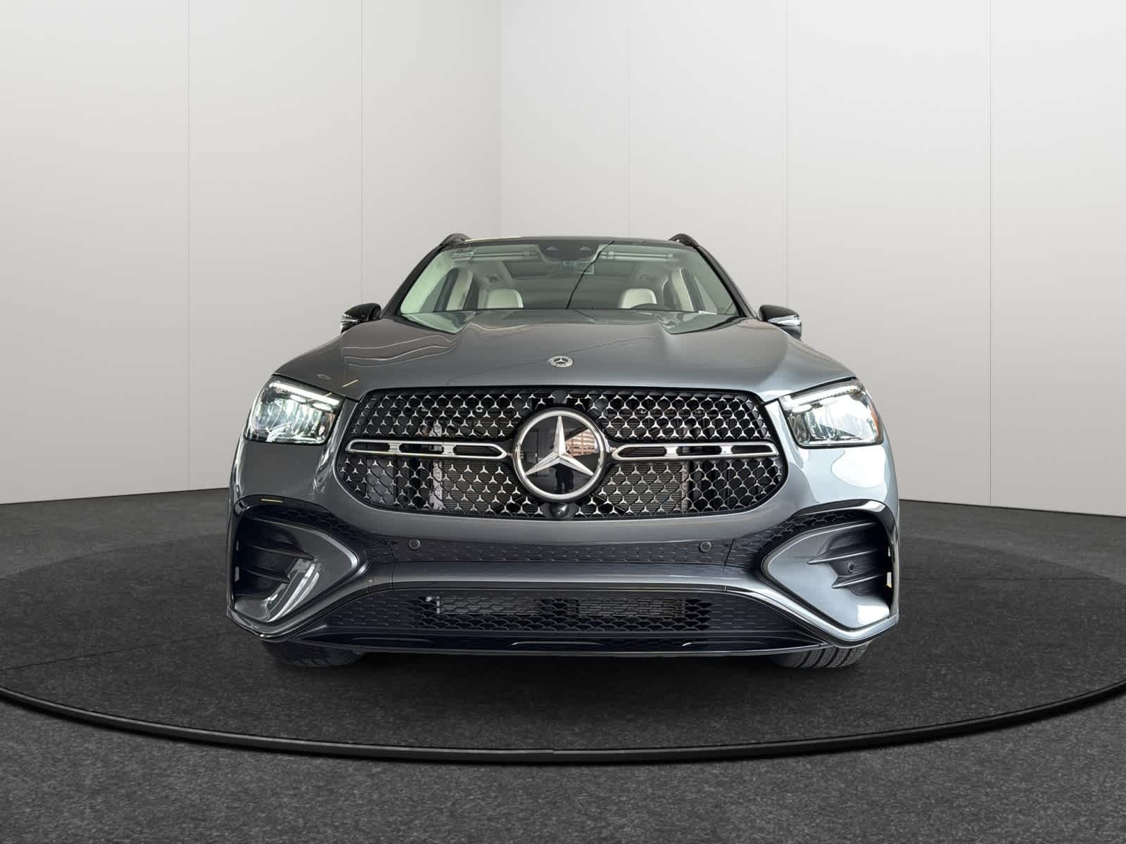 Thumbnail: 2026 Mercedes-Benz GLE - 2