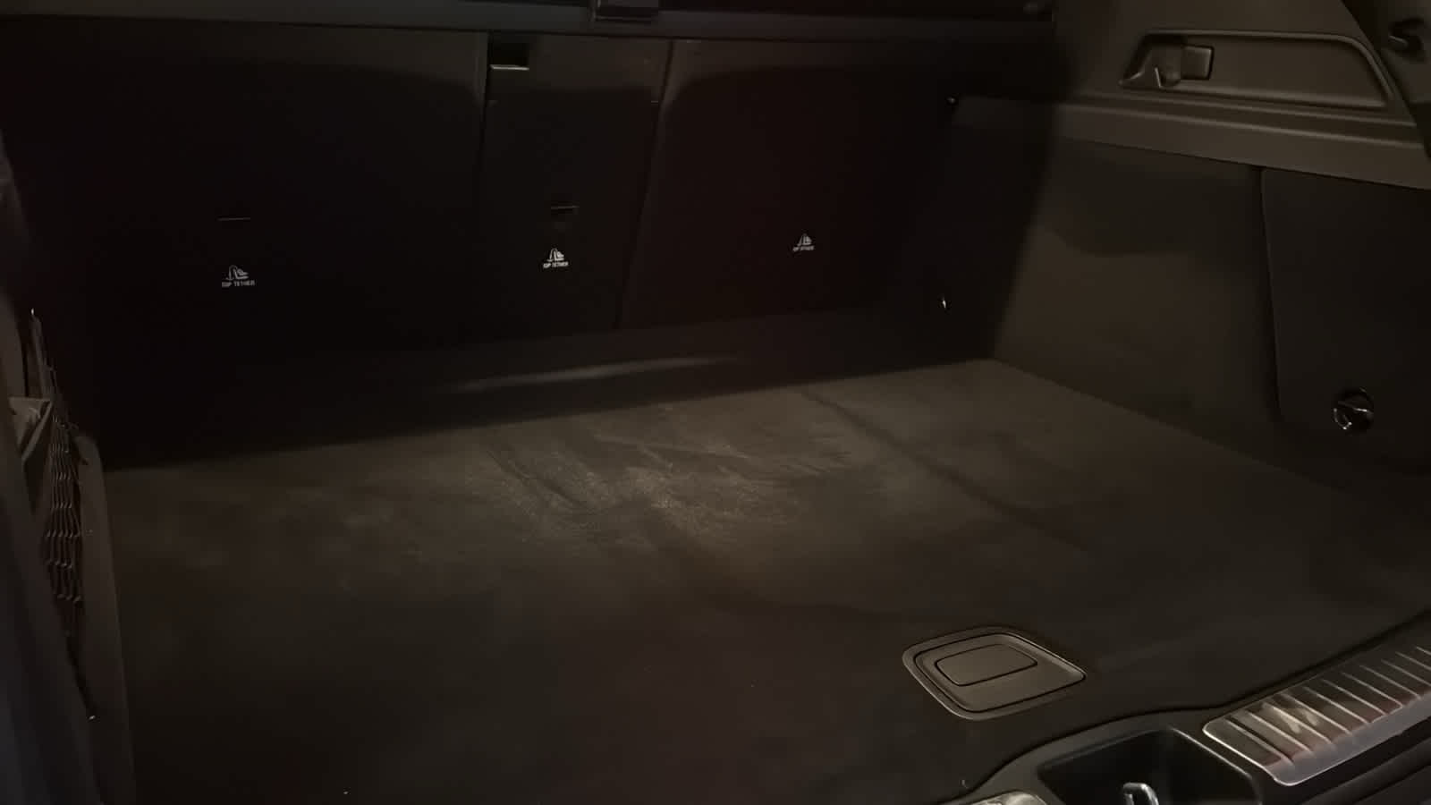 Thumbnail: 2026 Mercedes-Benz GLE - 32