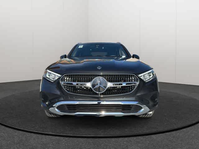 Thumbnail: 2025 Mercedes-Benz GLC - 2
