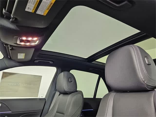 Thumbnail: 2025 Mercedes-Benz GLE - 19